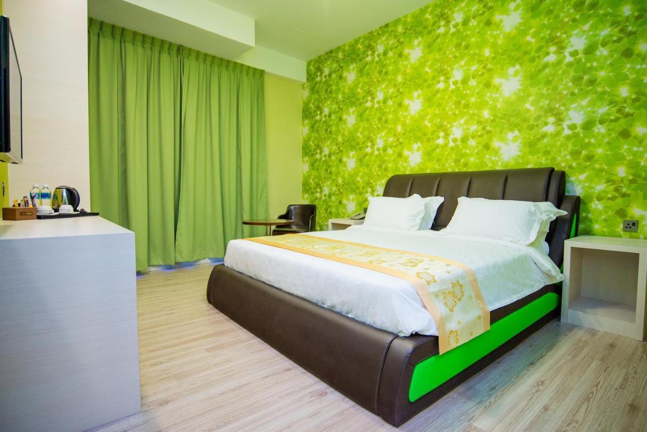 Hotel Tebrau Ct Τζόχορ Μπάχρου Εξωτερικό φωτογραφία